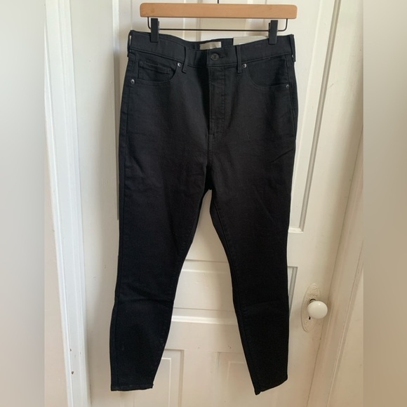 NWT Everlane The Feel Good Jean Black Size 31 - Picture 2 of 5